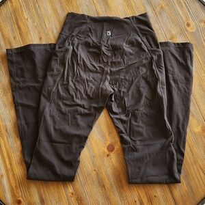 BuffBunny Cold Brew Contour Pocket Flares LARGE TALL